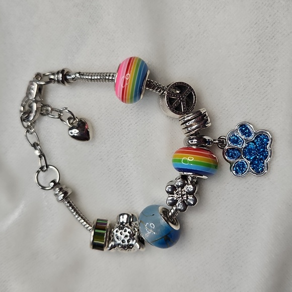 unbranded Jewelry - Ladies Rainbow Beaded Paw Print Cat Dog Charm Bracelet Glitter Peace Sign NWOT